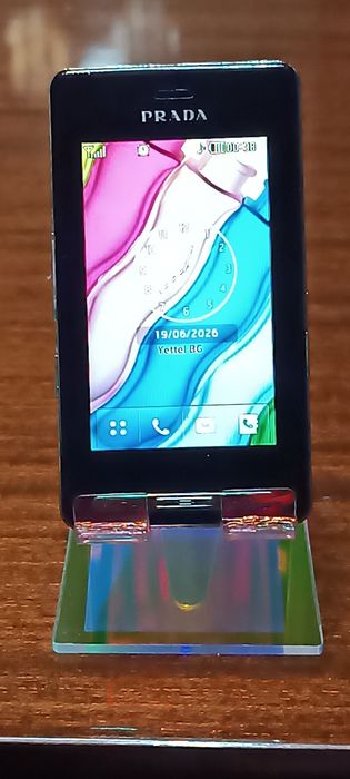 LG  KE 850  Prada