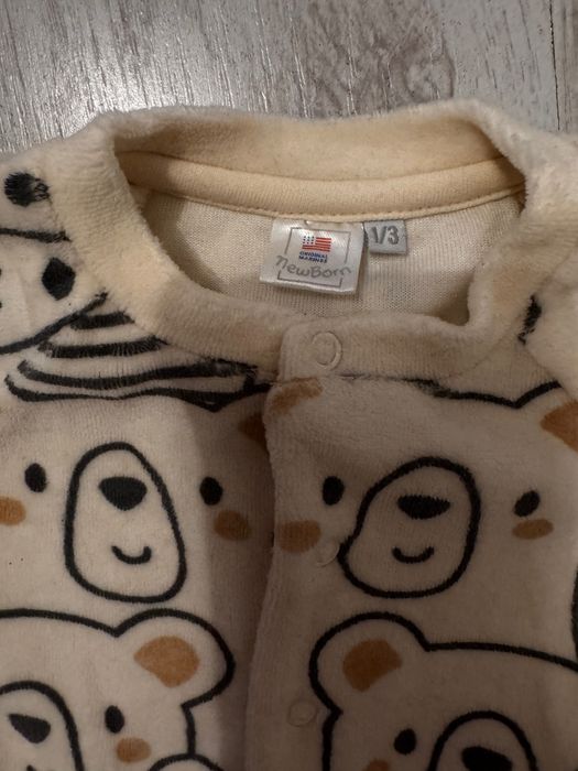 Дрешки 0/3 месеца original marines, guess и сет