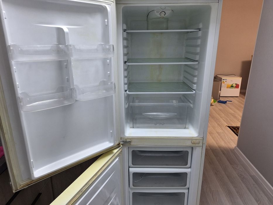 Продажа холодильника