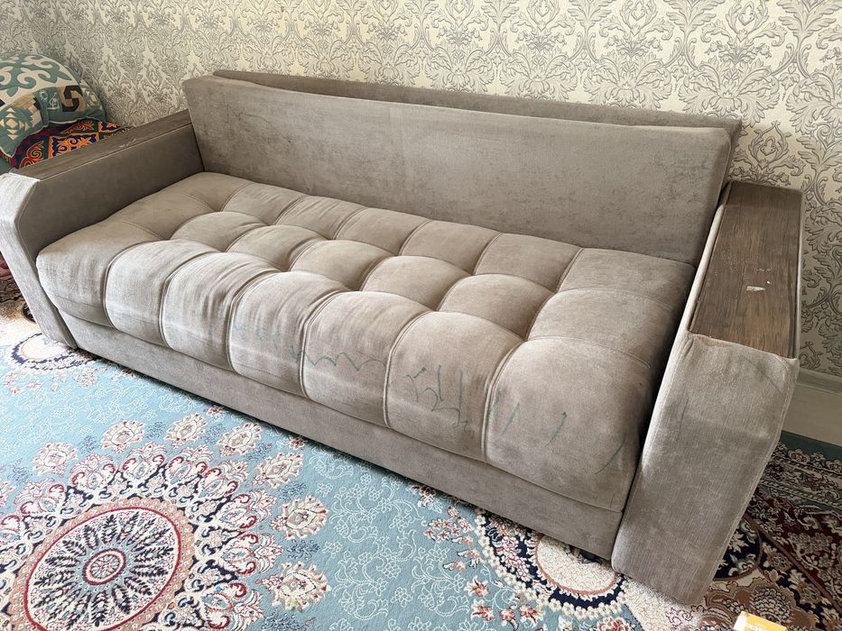 Продам диван в связи с переездом