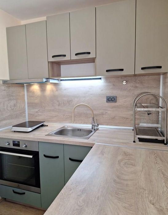 Дава се под наем Тристаен апартамент в София, Карпузица - 75 кв.м за 792 € - Снимка #3