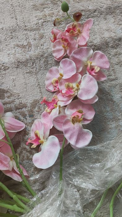 Цветы искусственные