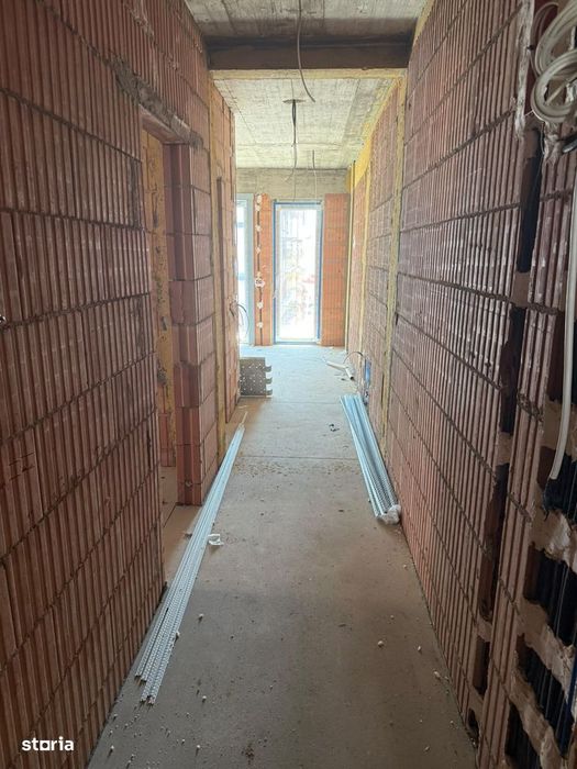 Dezvoltator -Apartament Cu Doua Camere