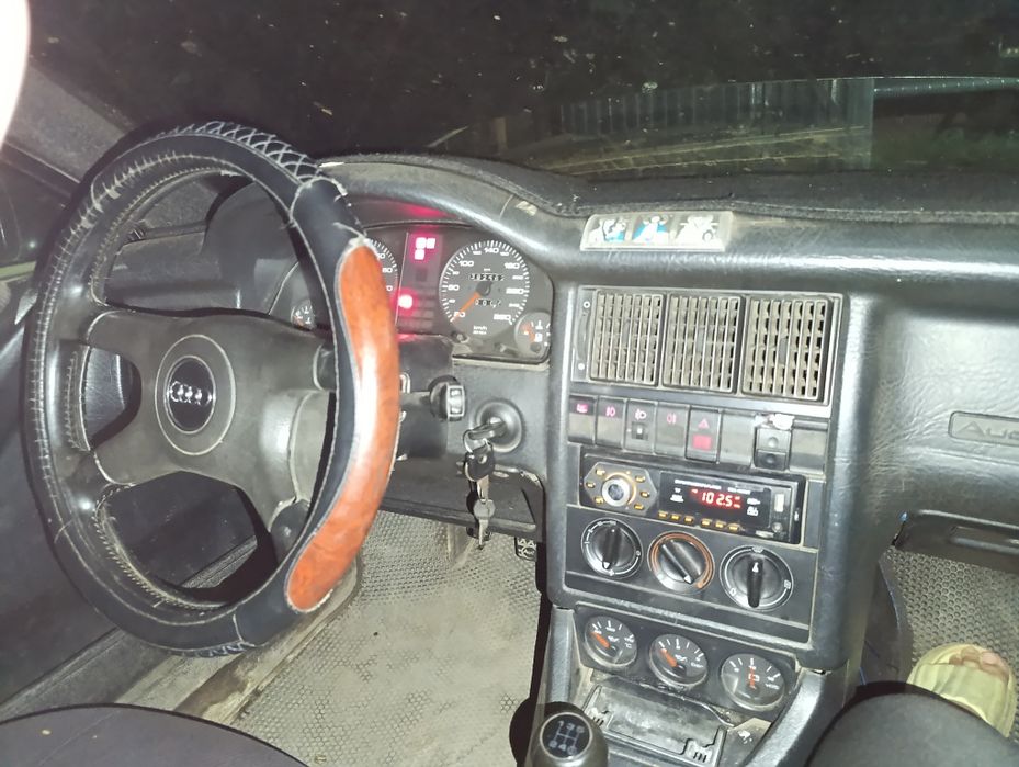 Срочно продаю audi b6