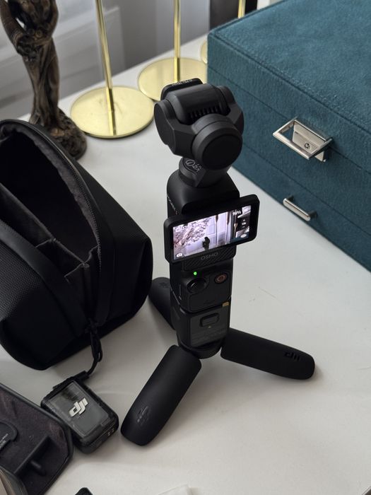 Экшн-камера, видеокамера DJI Osmo Pocket 3 Creator Combo