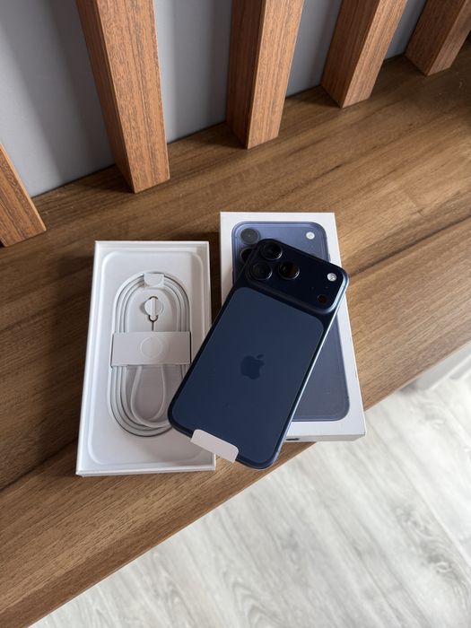 Iphone 17 Pro Max Deep Blue - Nou