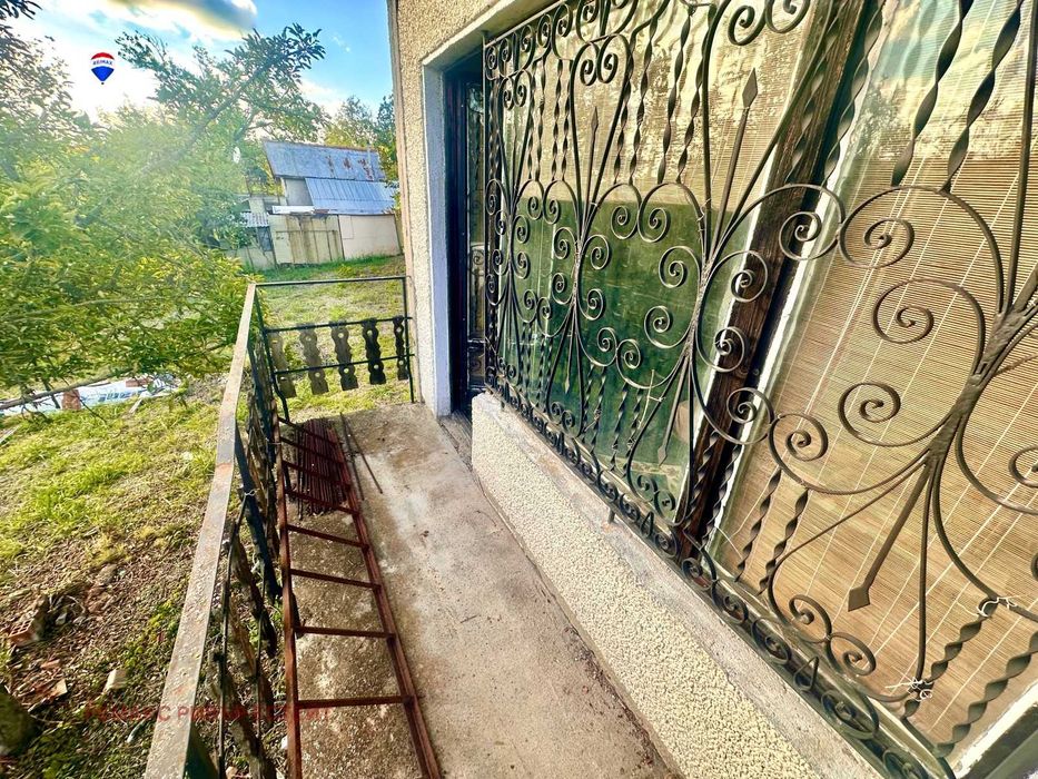 Продава се Къща в с. Николово, Област Русе - 27 кв.м за 926 €/кв.м - Снимка #4