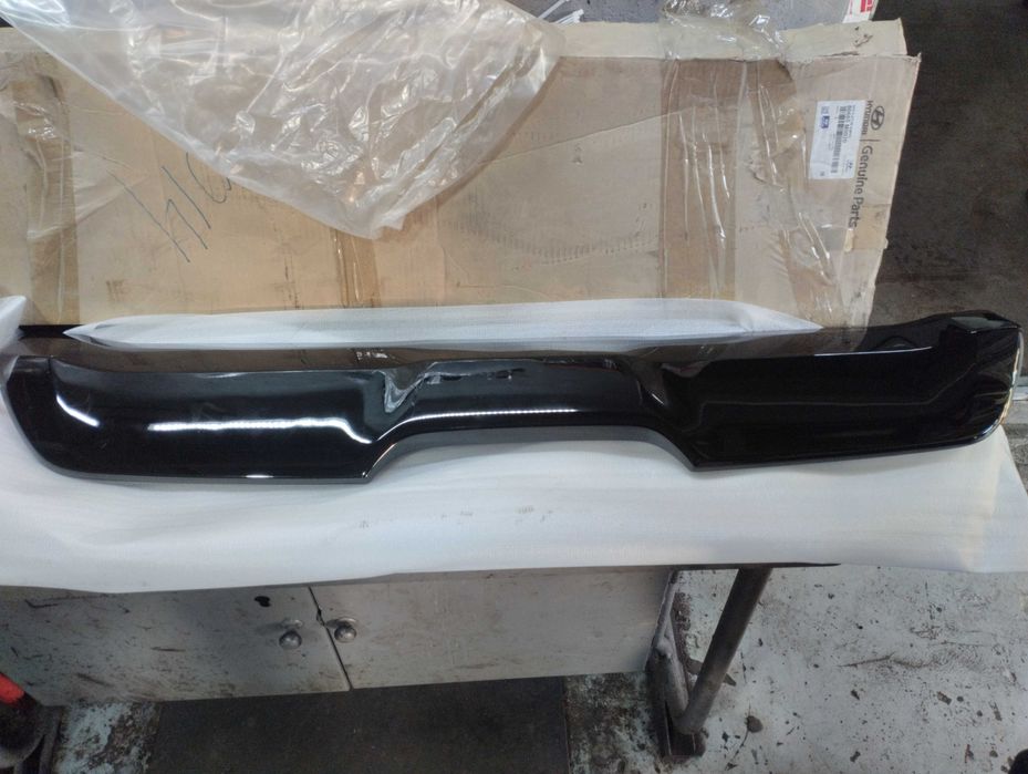 Накладка на бампер