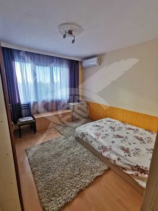 Дава се под наем Тристаен апартамент в Варна, Левски - 80 кв.м за 350 € - Снимка #3