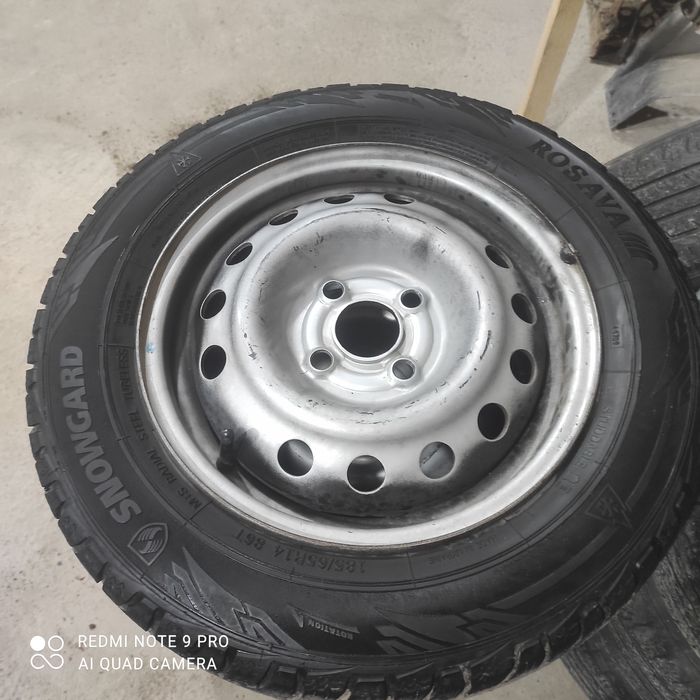 Продам зимние баллоны с дисками