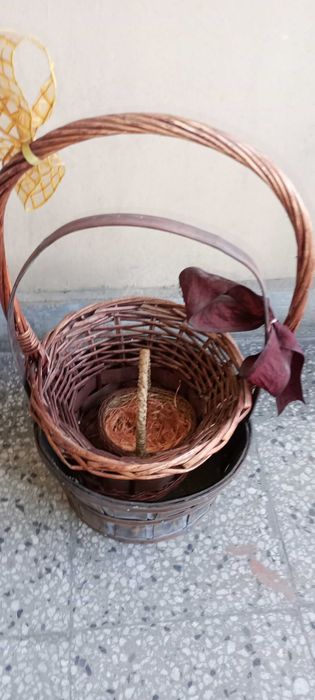 5 броя симпатични плетени кошници за 30 лв.