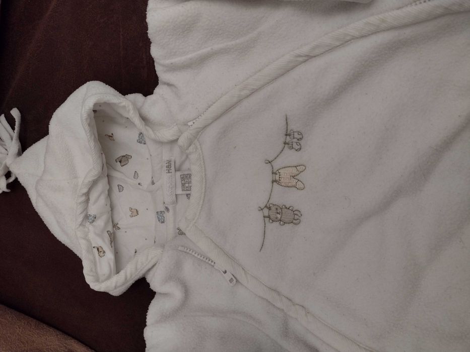 Гащеризон ромпър за бебок на Н&М