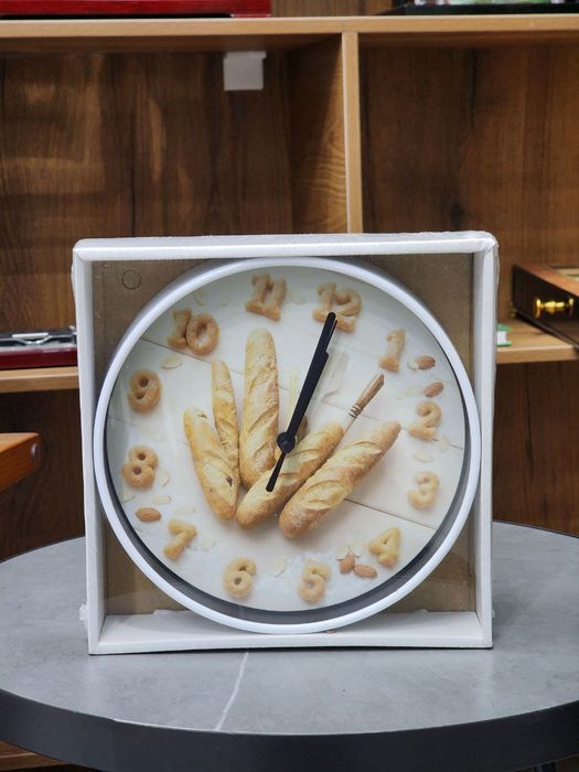 На стенные часы, соат soat