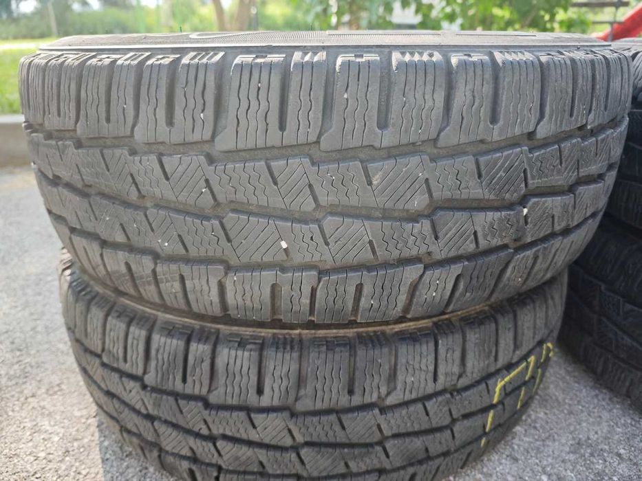 Бусови гуми Michelin Agilis Alpin 205/65/16C