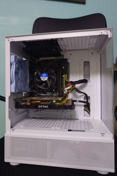 Vand sistem pc gaming i5 9400f, 16gb ddr4, gtx1070 8gb, ssd