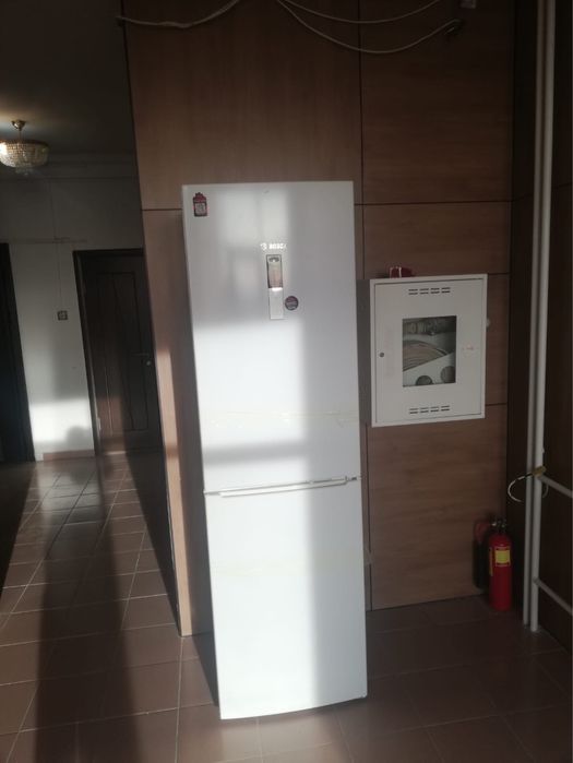 Холодильник bosch