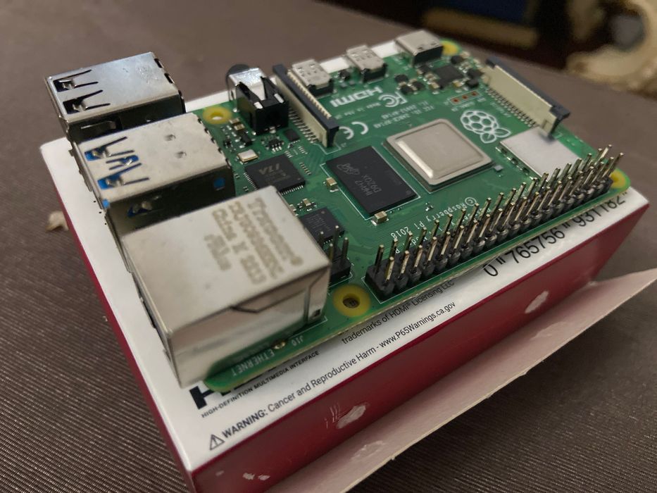 платформа для сервера Raspberry Pi 4B 4Gb