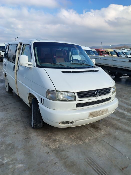 Фолксваген Транспорт Т4 / Volkswagen Transporter T4 2.5 TDI НА ЧАСТИ
