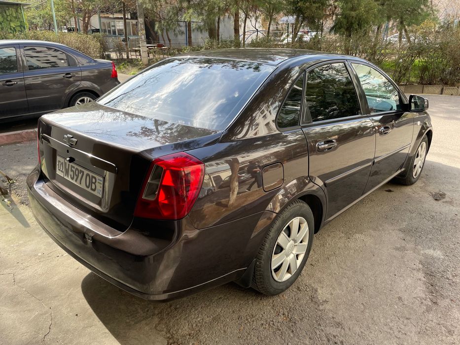 Продам свою gentra avtomat 3 позиция