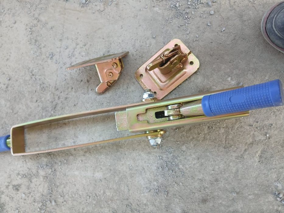 Корета, замки на ополубки