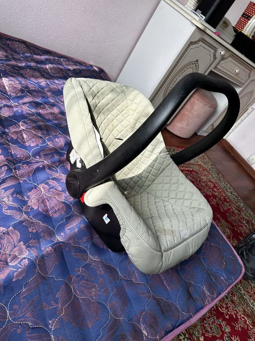 Детский автокресло