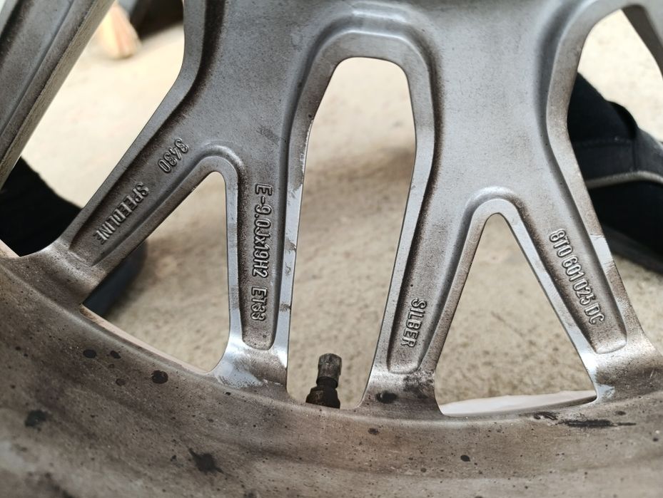 Джанти  за Ауди 19-ки ET33