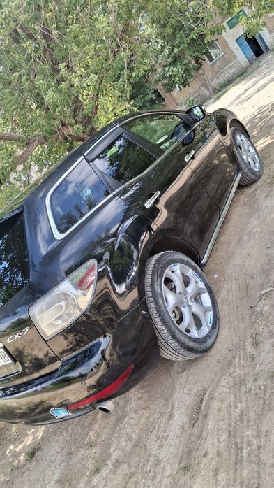 Продам Mazda CX-7