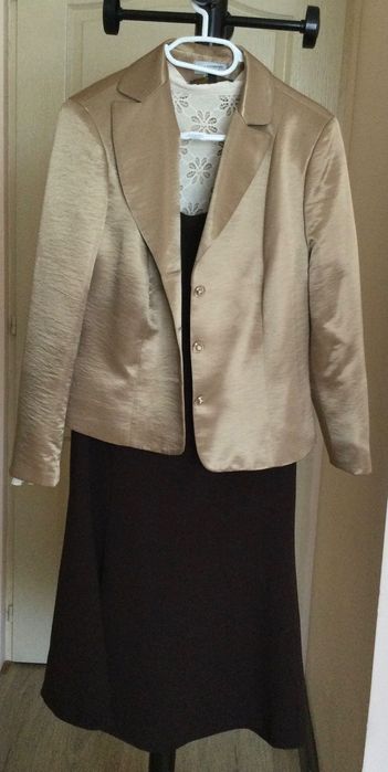 Costum dama tonuri maro, elegant