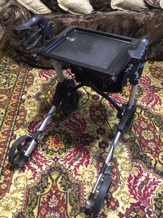 Ходунки для взрослых