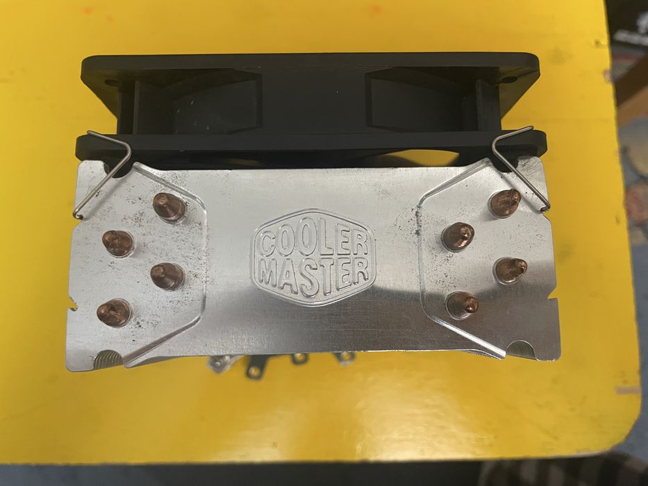 Башенный кулер Cooler Master