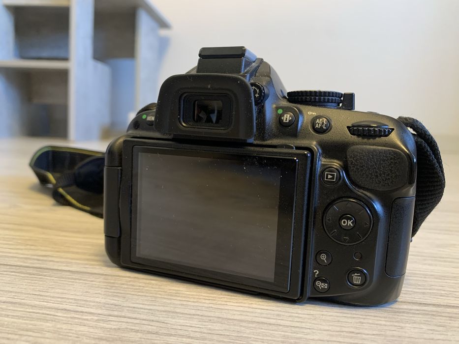 Продам фотоаппарат Nikon D 5200