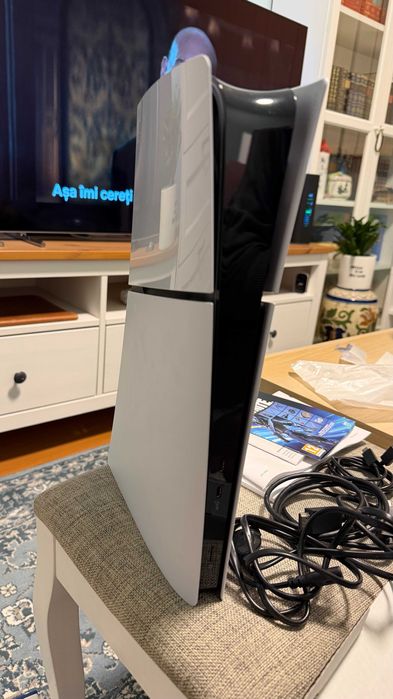 Playstation 5 Slim Digital 1 TB + Playstation Portal