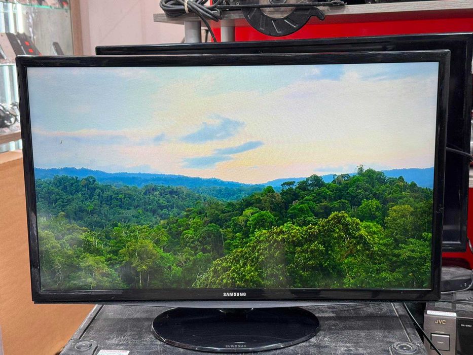 Телевизор - Samsung T28D310EW