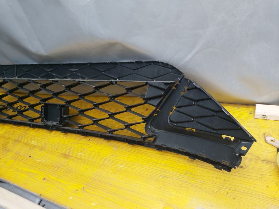 Грил решетка Seat Arona