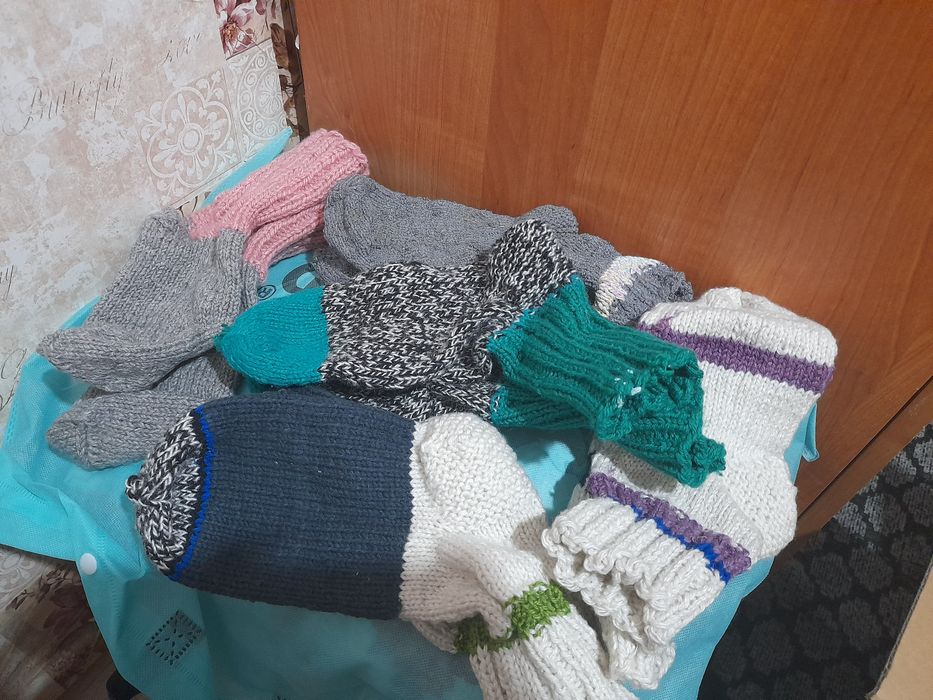 Продаю вязаные носки