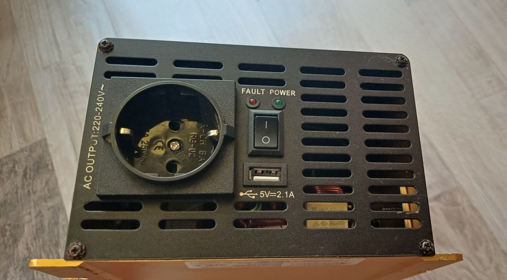 Инвертор 24v-220v пълна синусоида