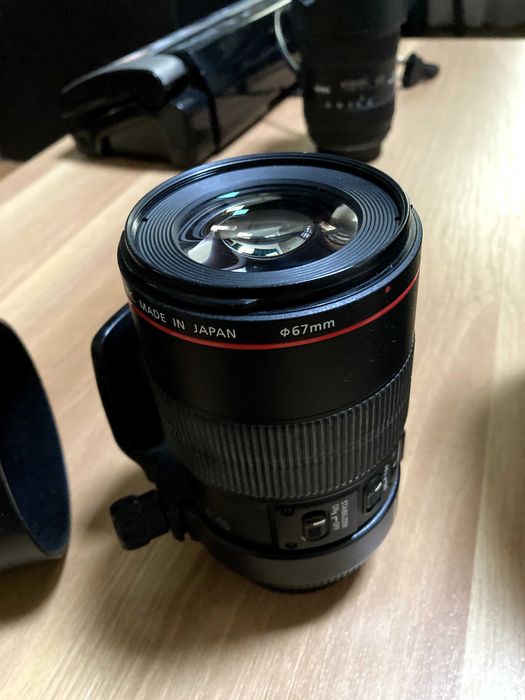 Obiectiv Lentila Canon 100mm f/2.8L EF Macro IS USM cu stabilizator