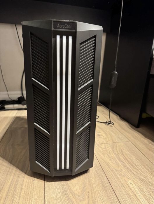 Sistem Desktop PC Gaming Serioux