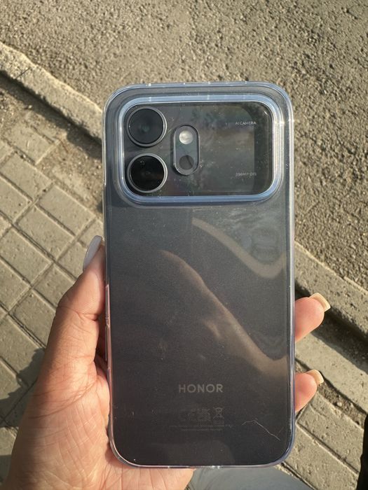 Продам телефон Honor 600