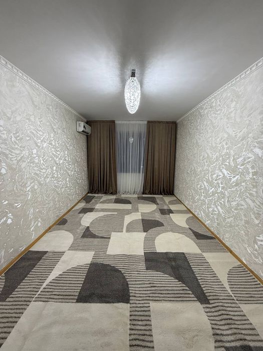 Srochno sotiladi kvartira 3 xonali 3 etaj frunze