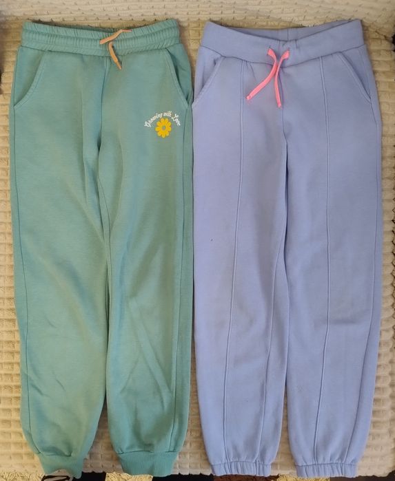 Pantaloni trening fete 7-8 ani