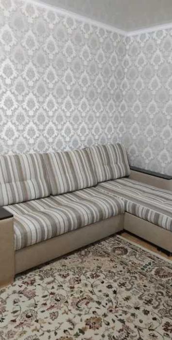 Отдам даром диван