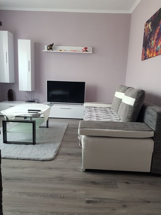 Chirie ap 2 camere,Str Lacramioarei