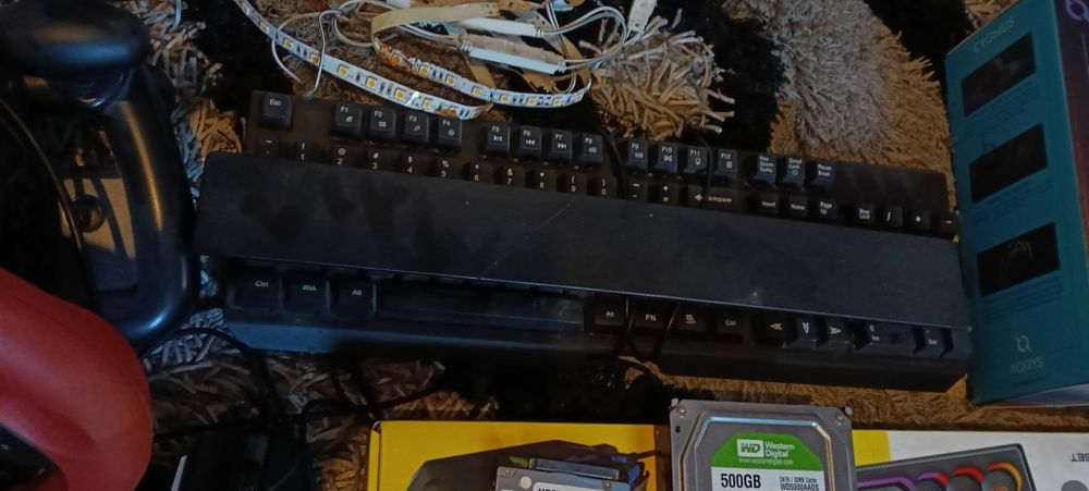 Vând lot accesorii gaming – volan