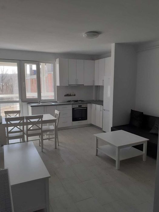 Apartament de închiriat