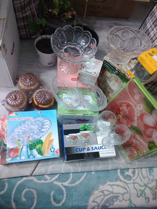 Продам всю посуду за 10000 тг.