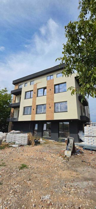 Продава се Тристаен апартамент в Пловдив, Остромила - 112 кв.м за 1250 €/кв.м - Снимка #3