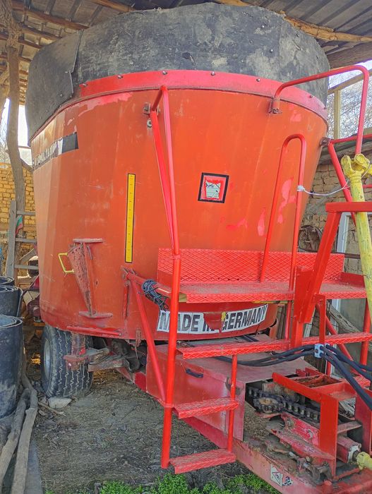 Смесител Миксер за фураж