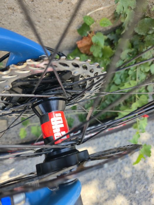 Карбонов планински велосипед Giant XTC 29 цола Fox 32 Kashima 2х10 Sram XO Карбонови курбели М размер рамка, Formula R1 спирачки DT swiss капли