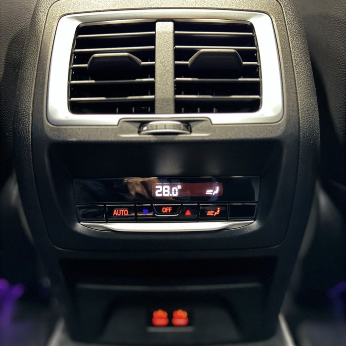 BMW iX3 2023 электр